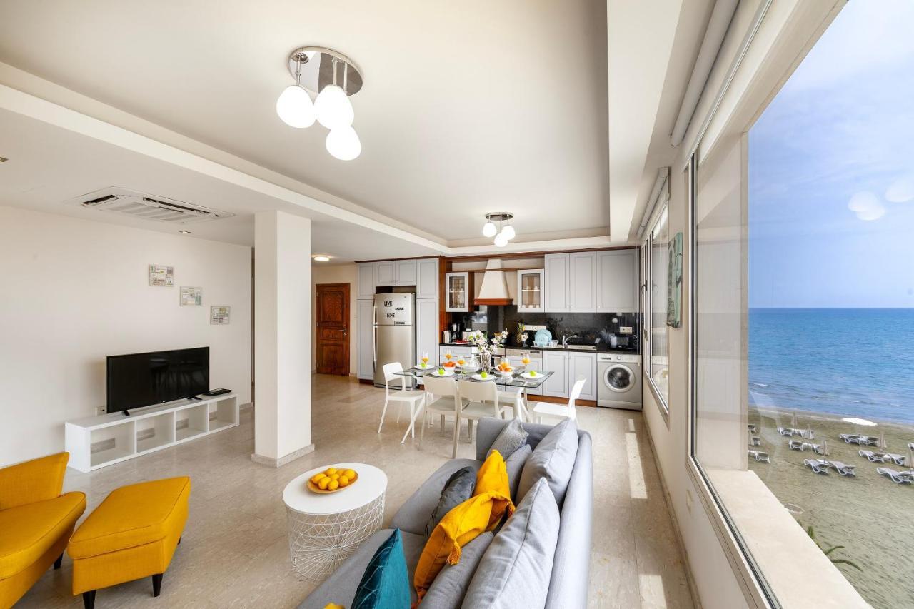 Mackenzie Beachfront Eftyhia Suite Larnaca Luaran gambar